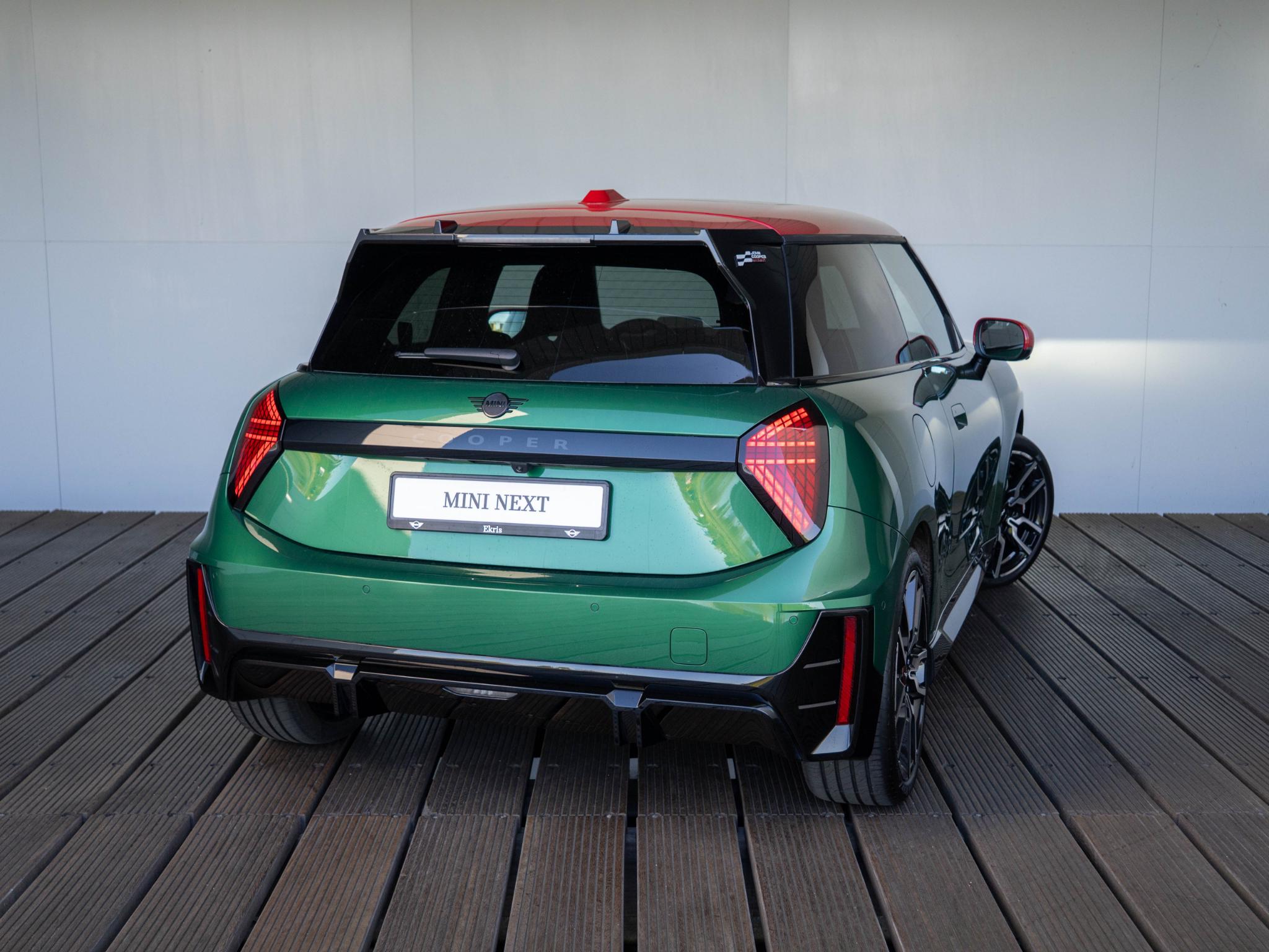 MINI 3-Deurs Cooper E John Cooper Works XL-Pakket - Afbeelding 2