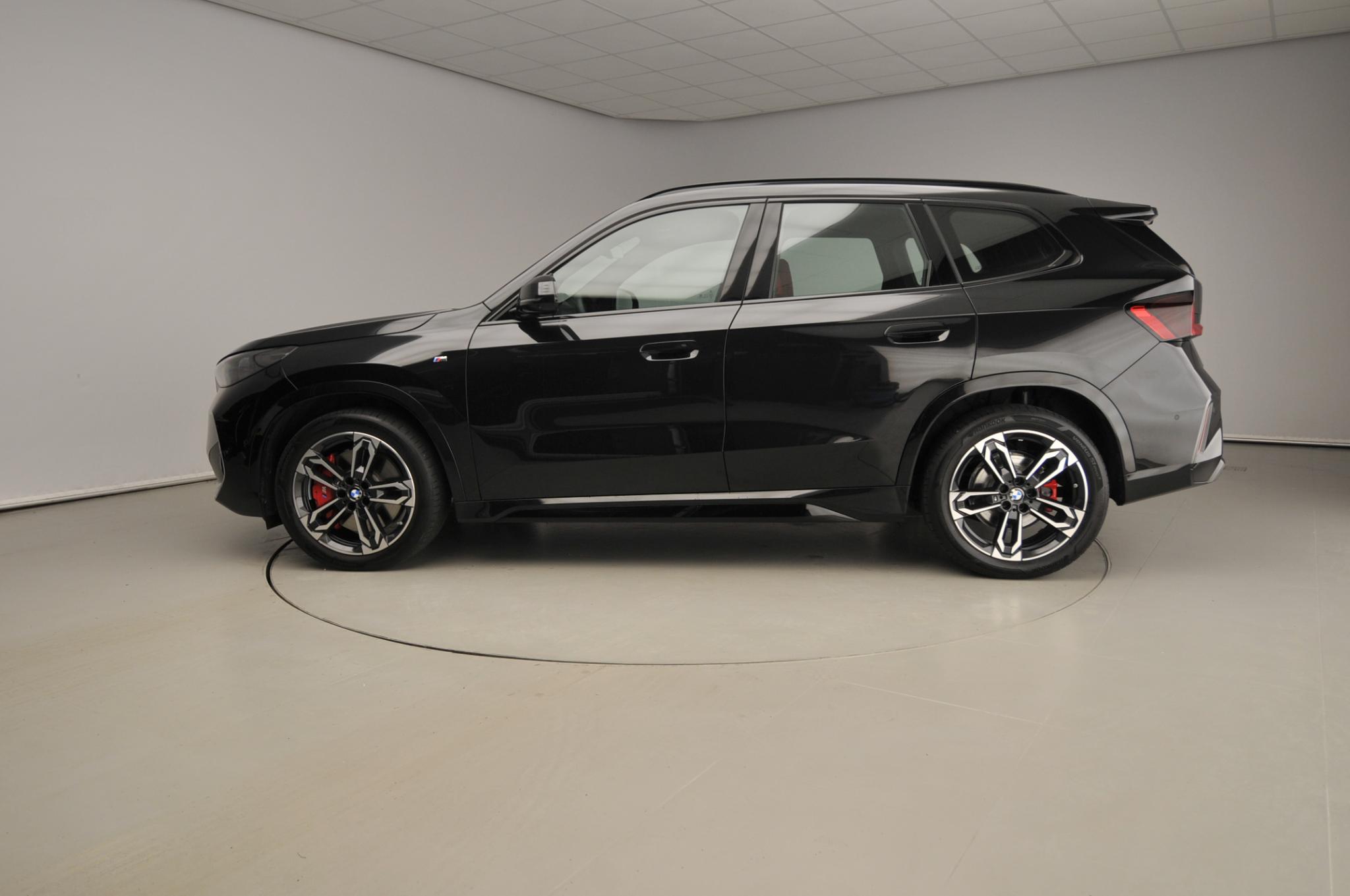 BMW X1 sDrive18i - Afbeelding 2