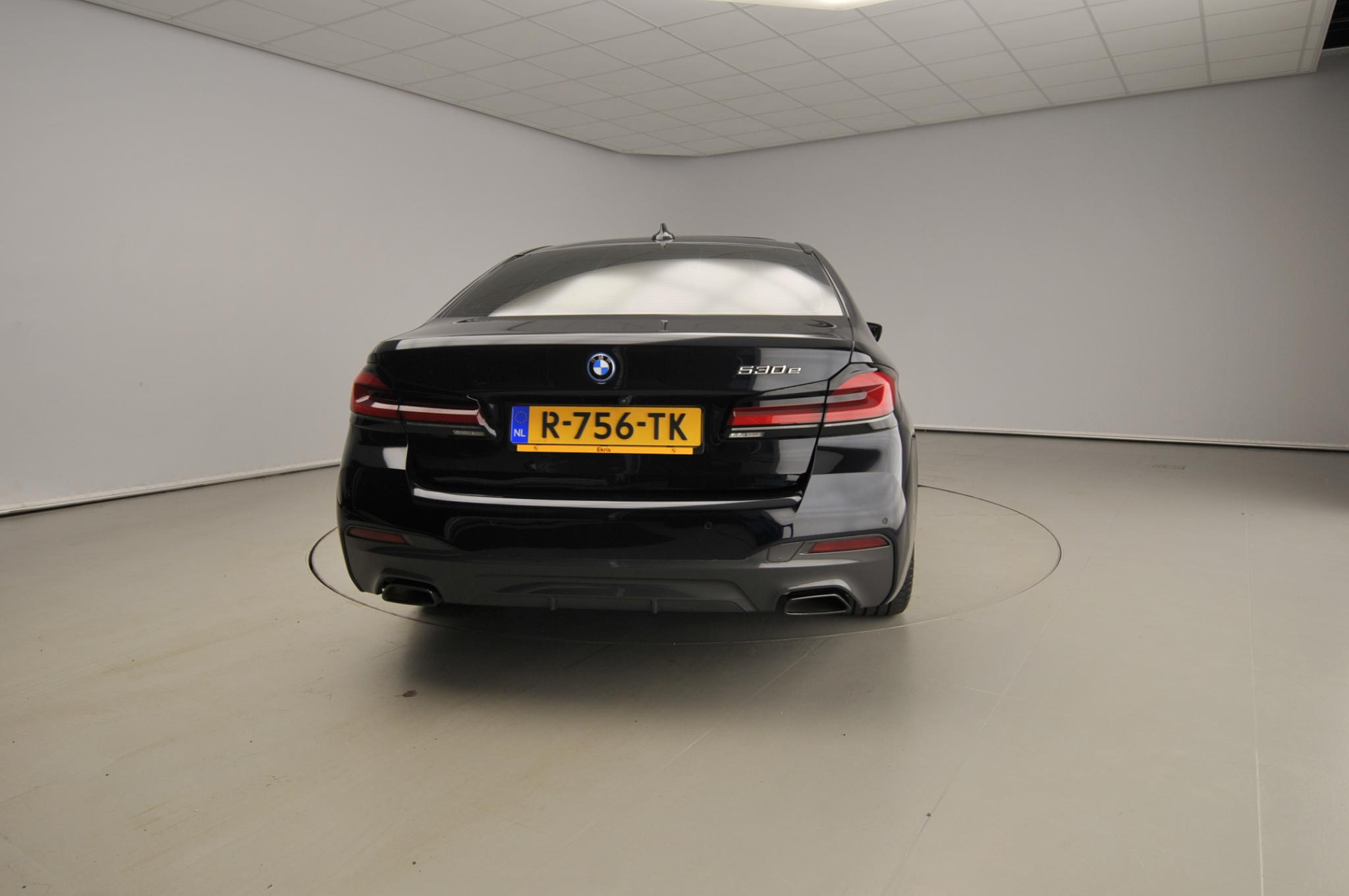 BMW 5 Serie Sedan 530e - Afbeelding 3