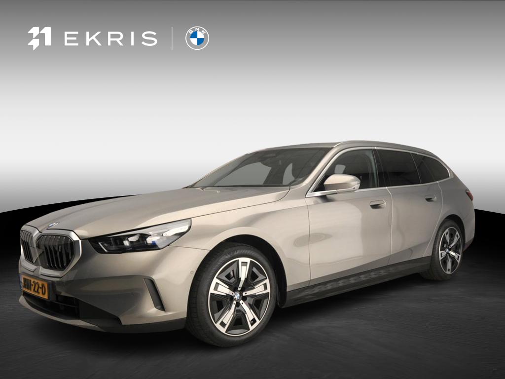 BMW i5 Touring eDrive40