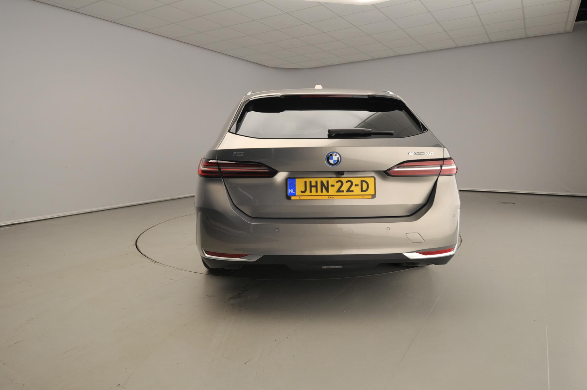 BMW i5 Touring eDrive40 - Afbeelding 3