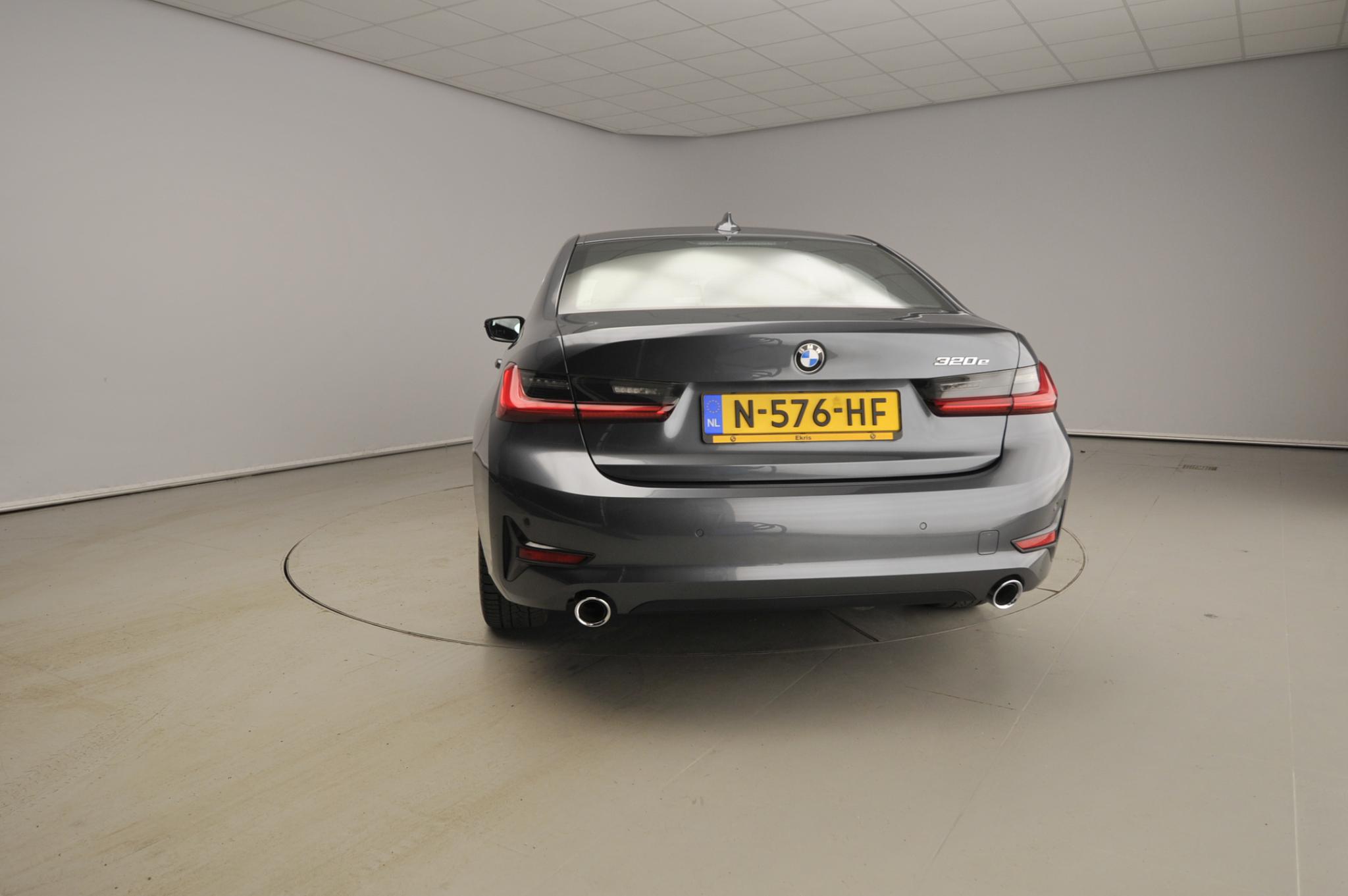 BMW 3 Serie Sedan 320e - Afbeelding 3