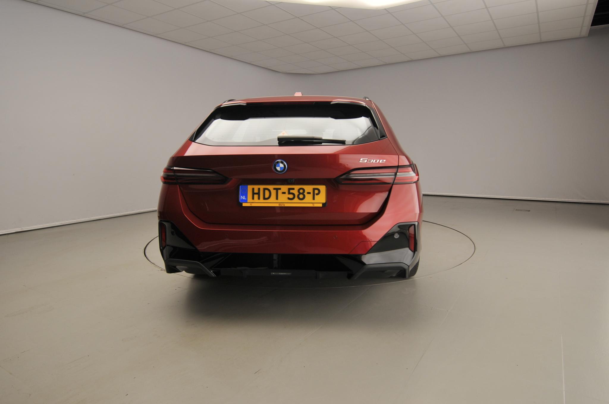 BMW 5 Serie Touring 530e - Afbeelding 3