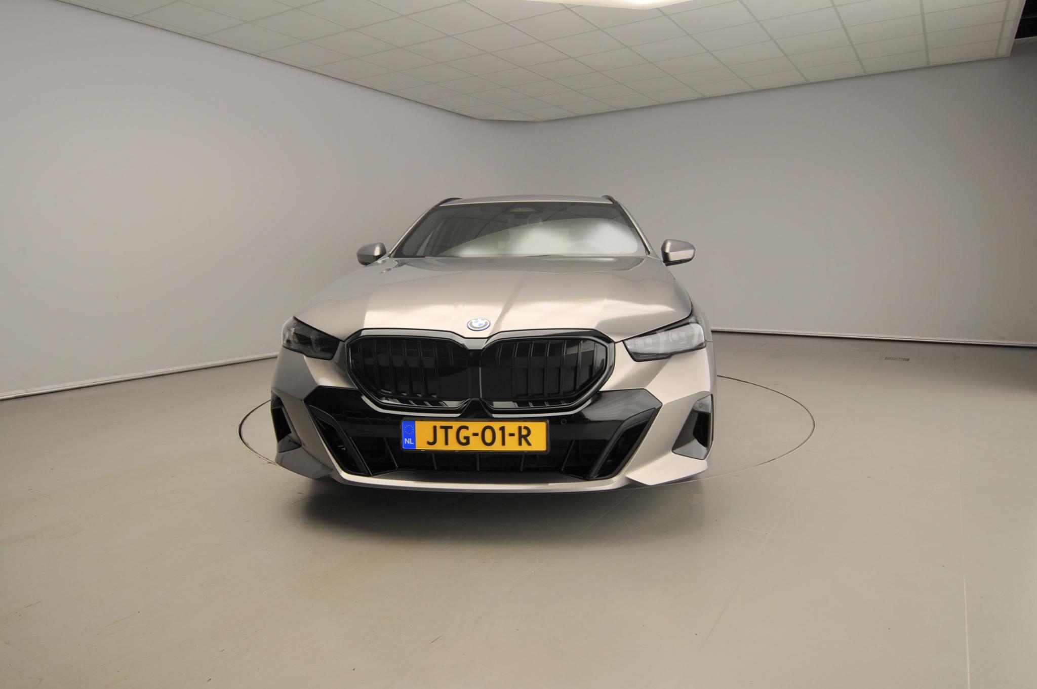 BMW 5 Serie Touring 530e - Afbeelding 5