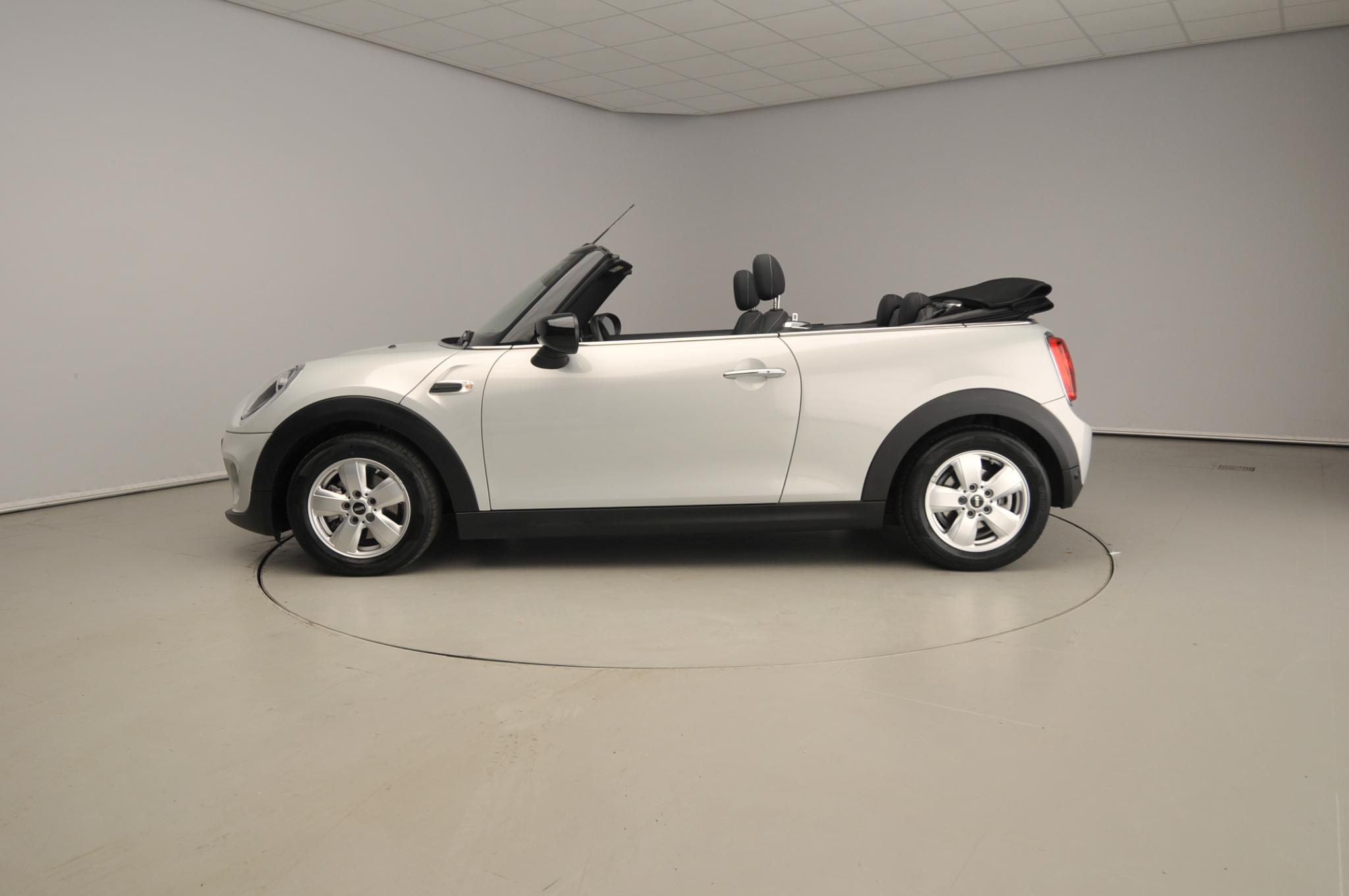 MINI Cabrio Cooper - Afbeelding 2