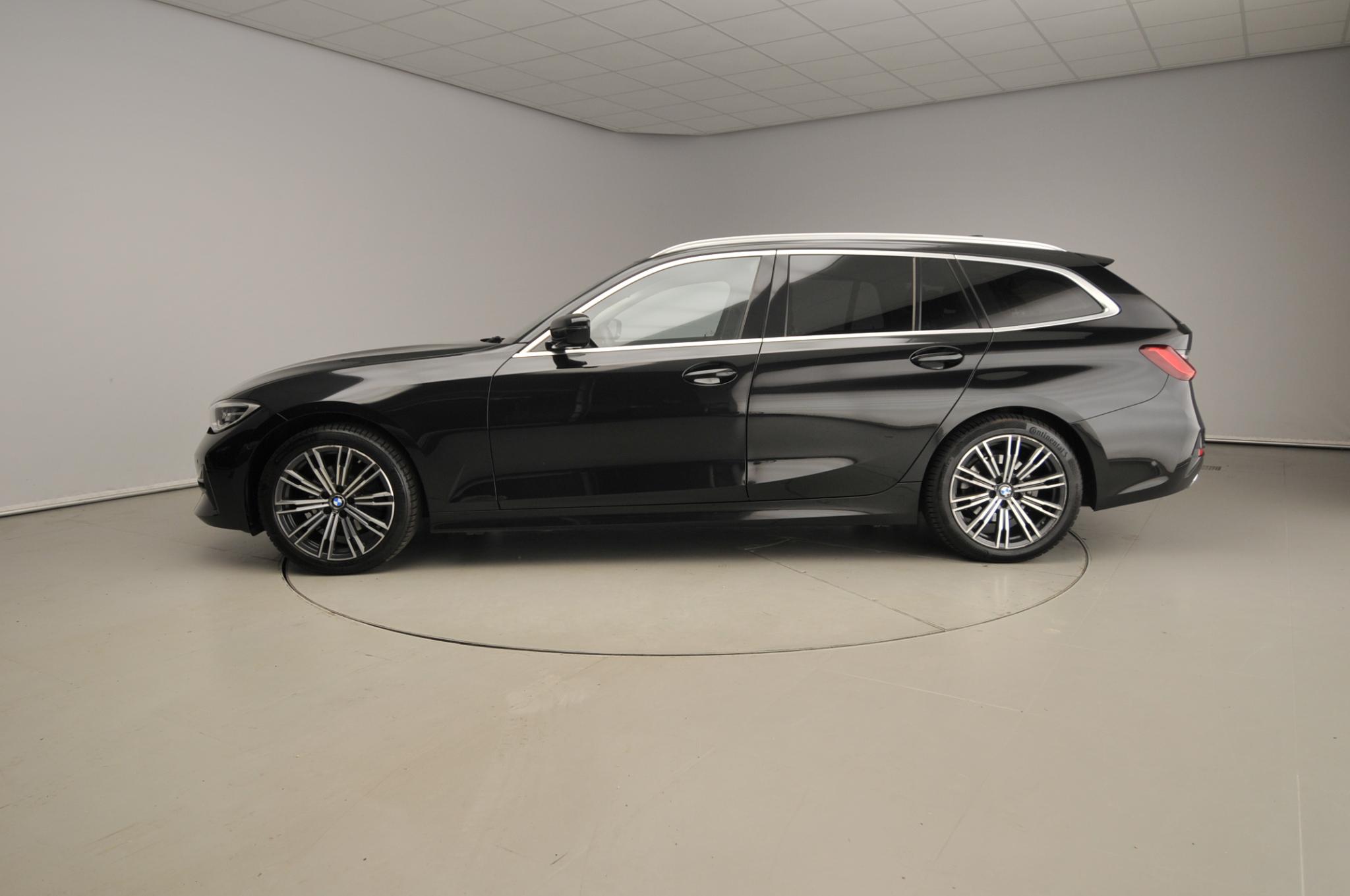 BMW 3 Serie Touring 320i - Afbeelding 2
