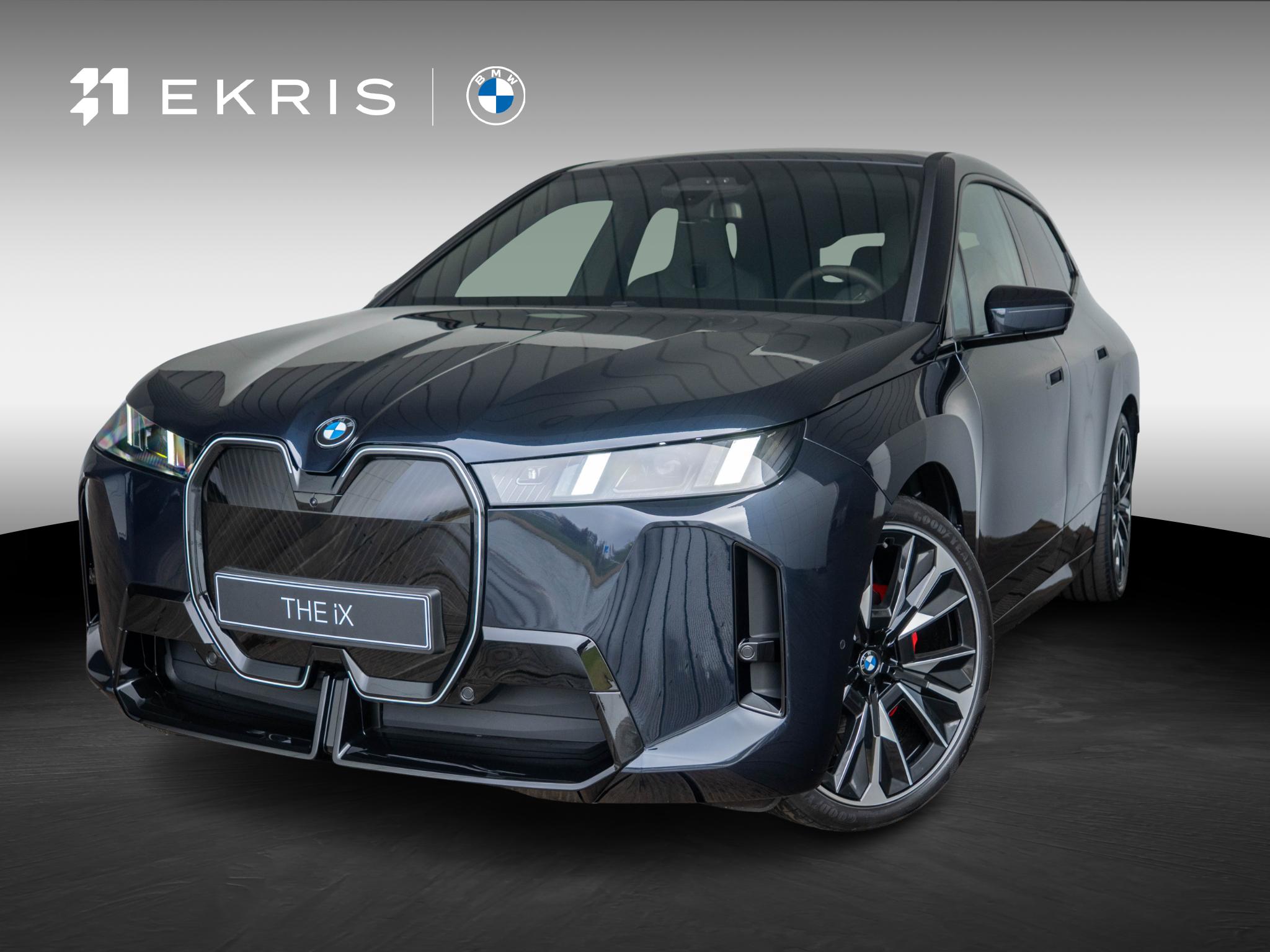 BMW iX xDrive45
