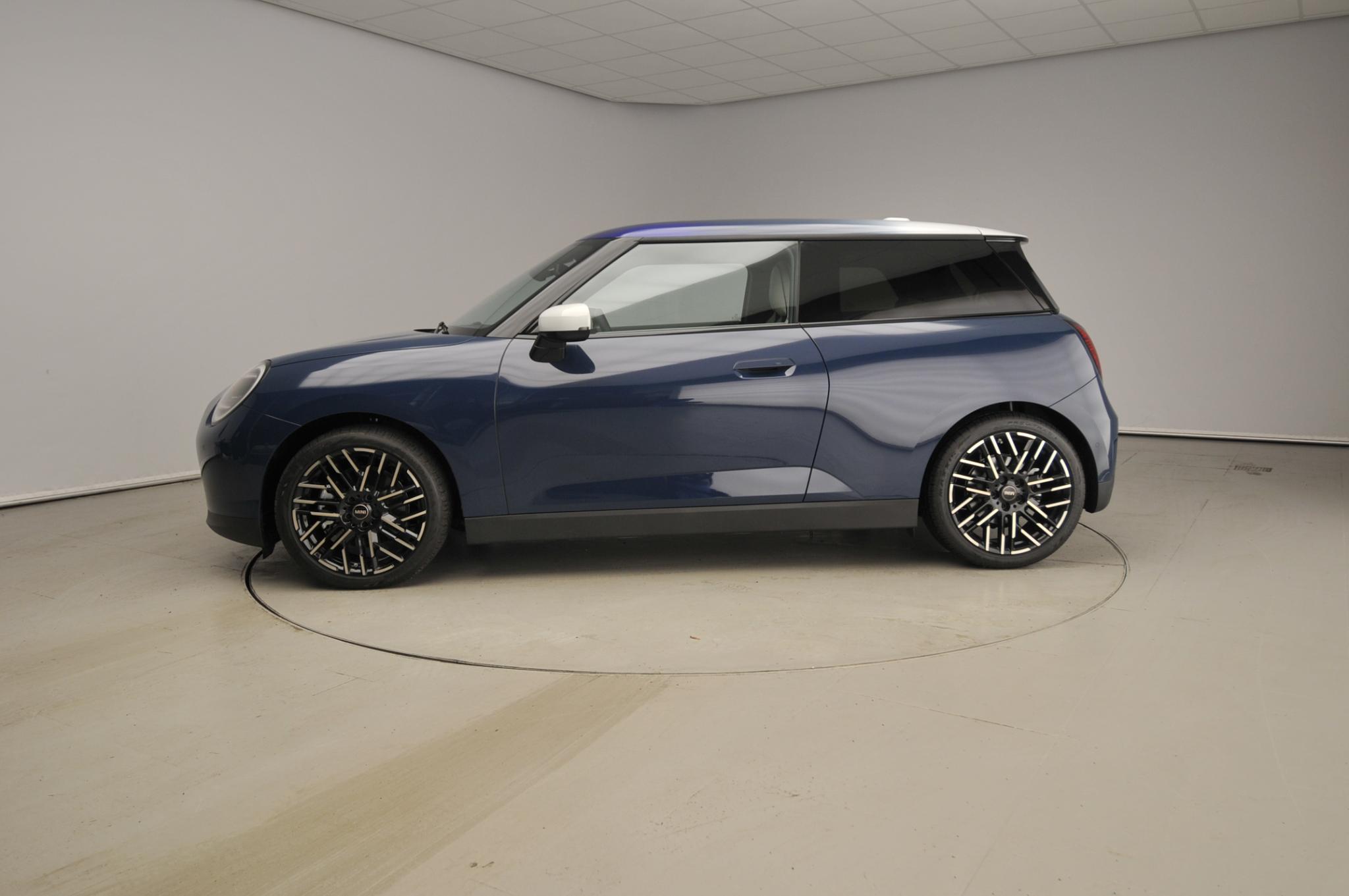 MINI 3-deurs Cooper SE - Afbeelding 2
