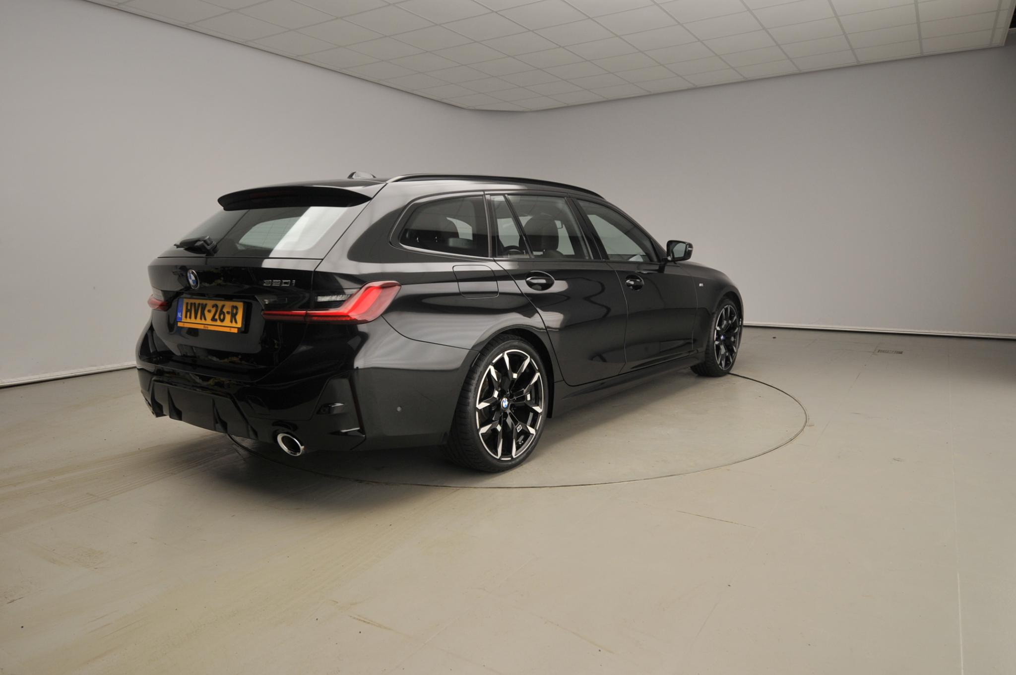 BMW 3 Serie Touring 320i - Afbeelding 2