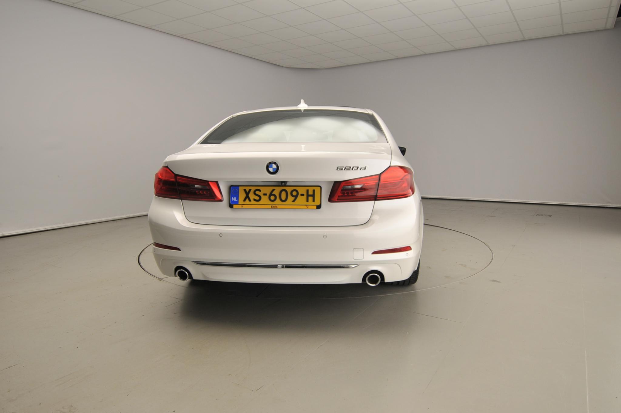 BMW 5 Serie Sedan 520d - Afbeelding 3