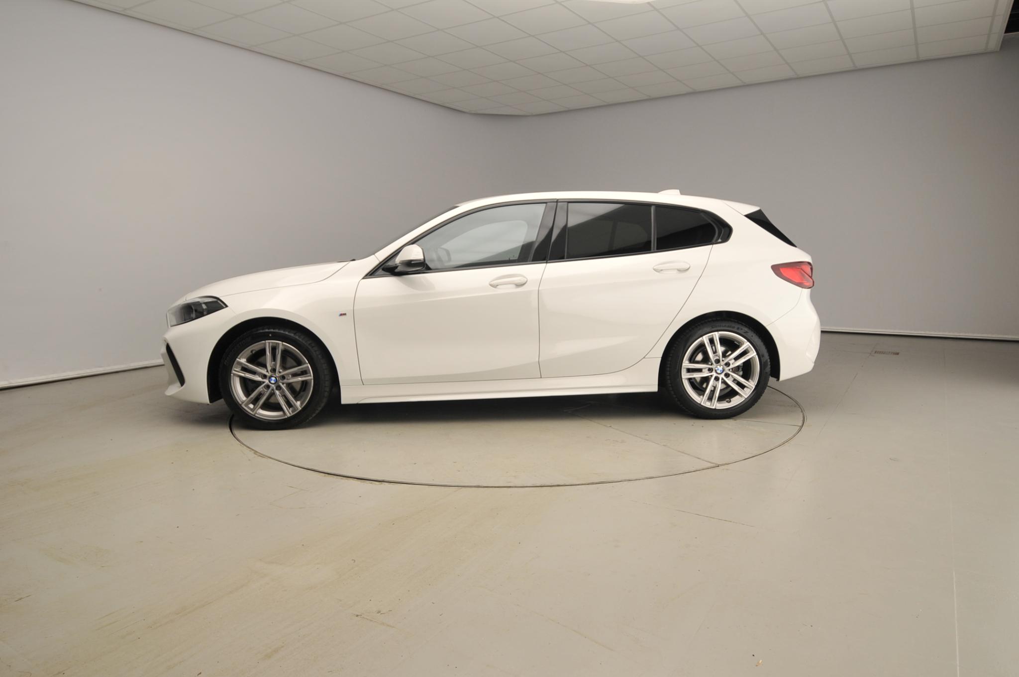 BMW 1 Serie 5-Deurs 118i - Afbeelding 2