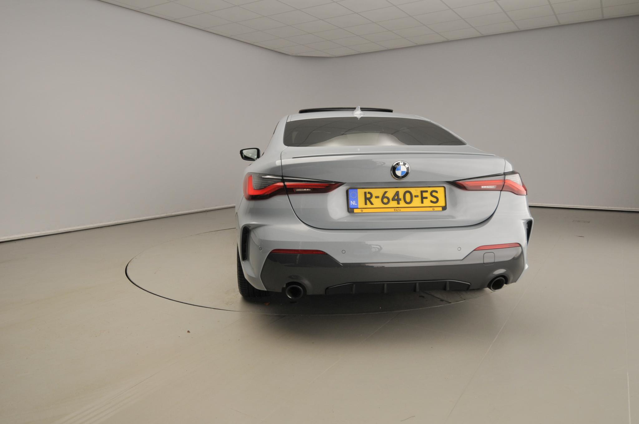 BMW 4 Serie Coupe 420i - Afbeelding 3