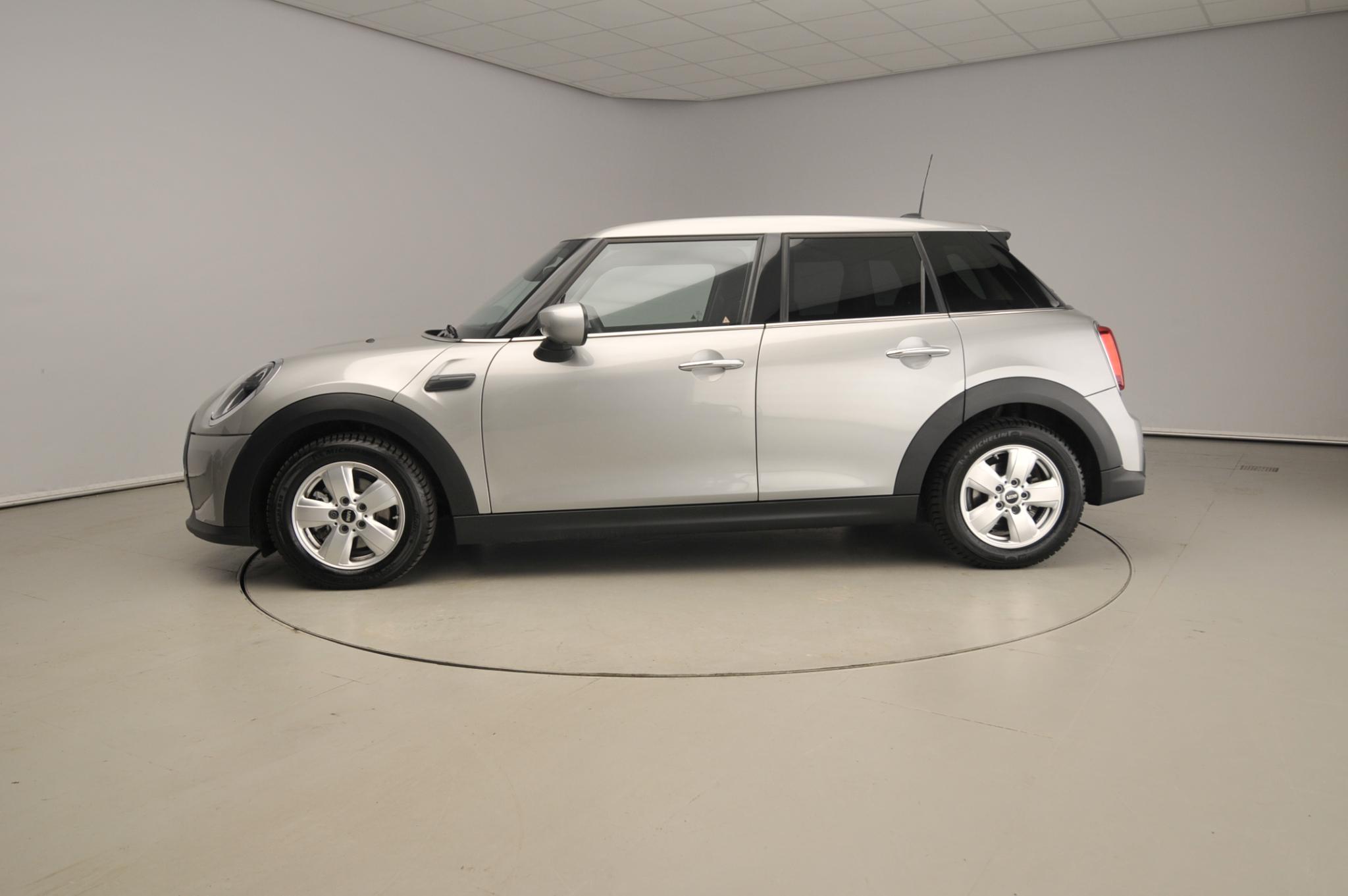MINI Cooper 5-deurs C - Afbeelding 2