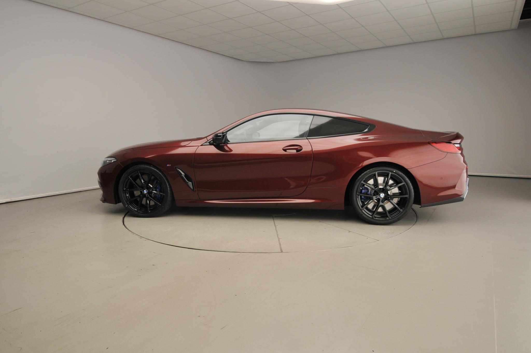 BMW 8 Serie Coupé M850i xDrive - Afbeelding 4