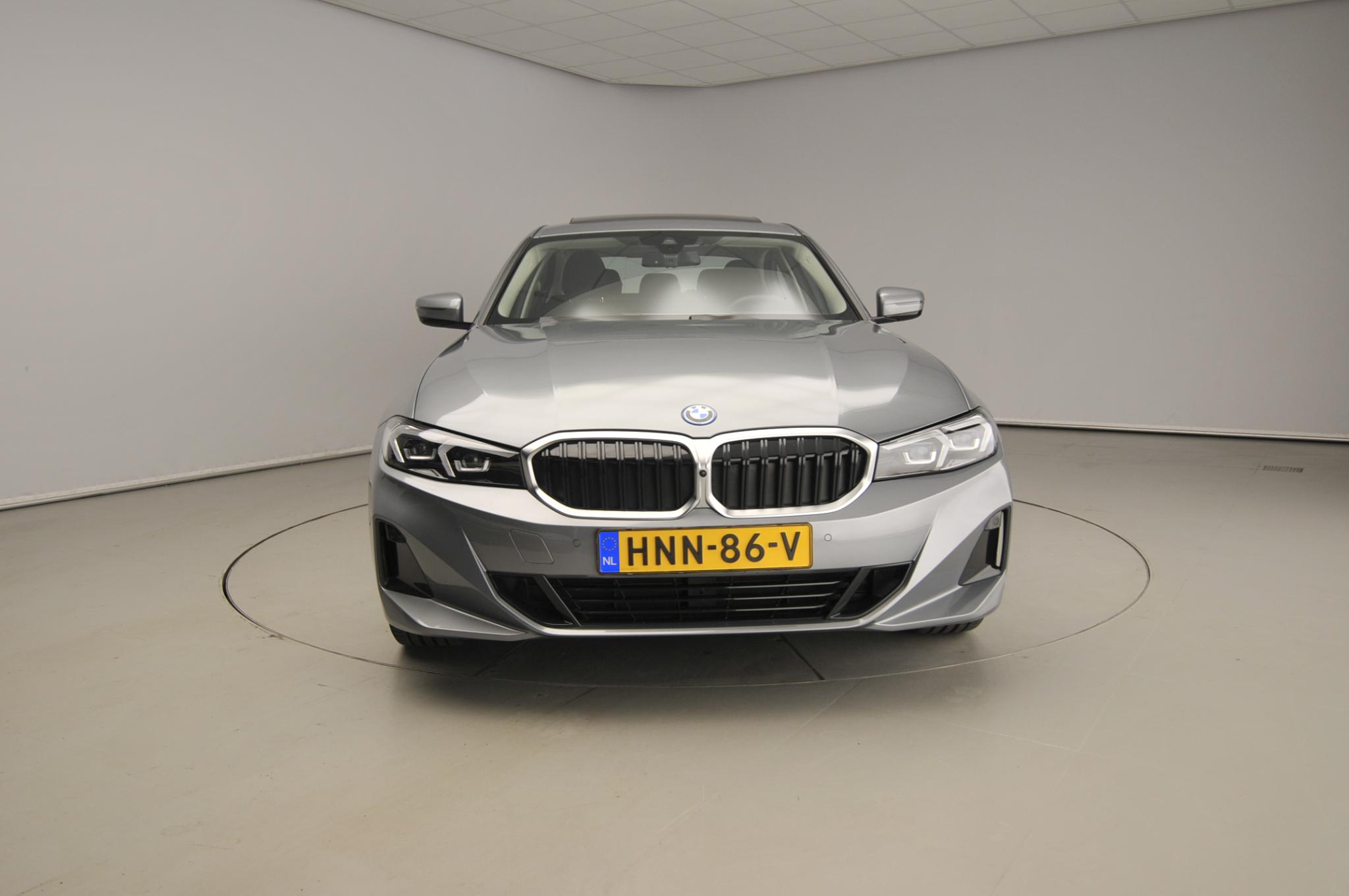 BMW 3 Serie Sedan 330e - Afbeelding 5