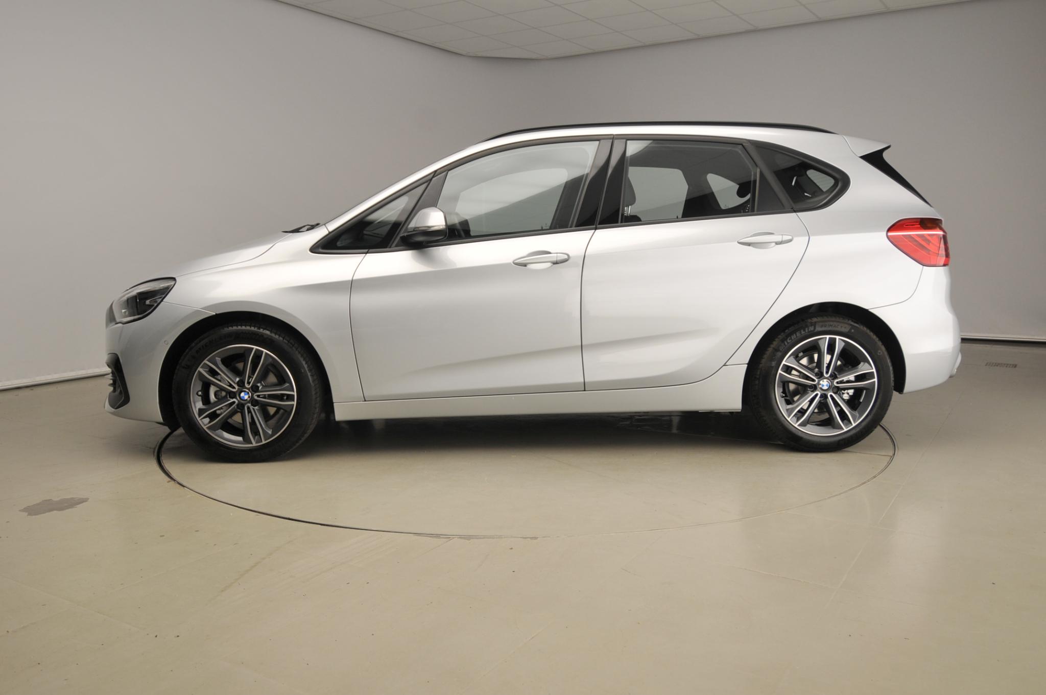 BMW 2 Serie Active Tourer 218i Automaat - Afbeelding 4