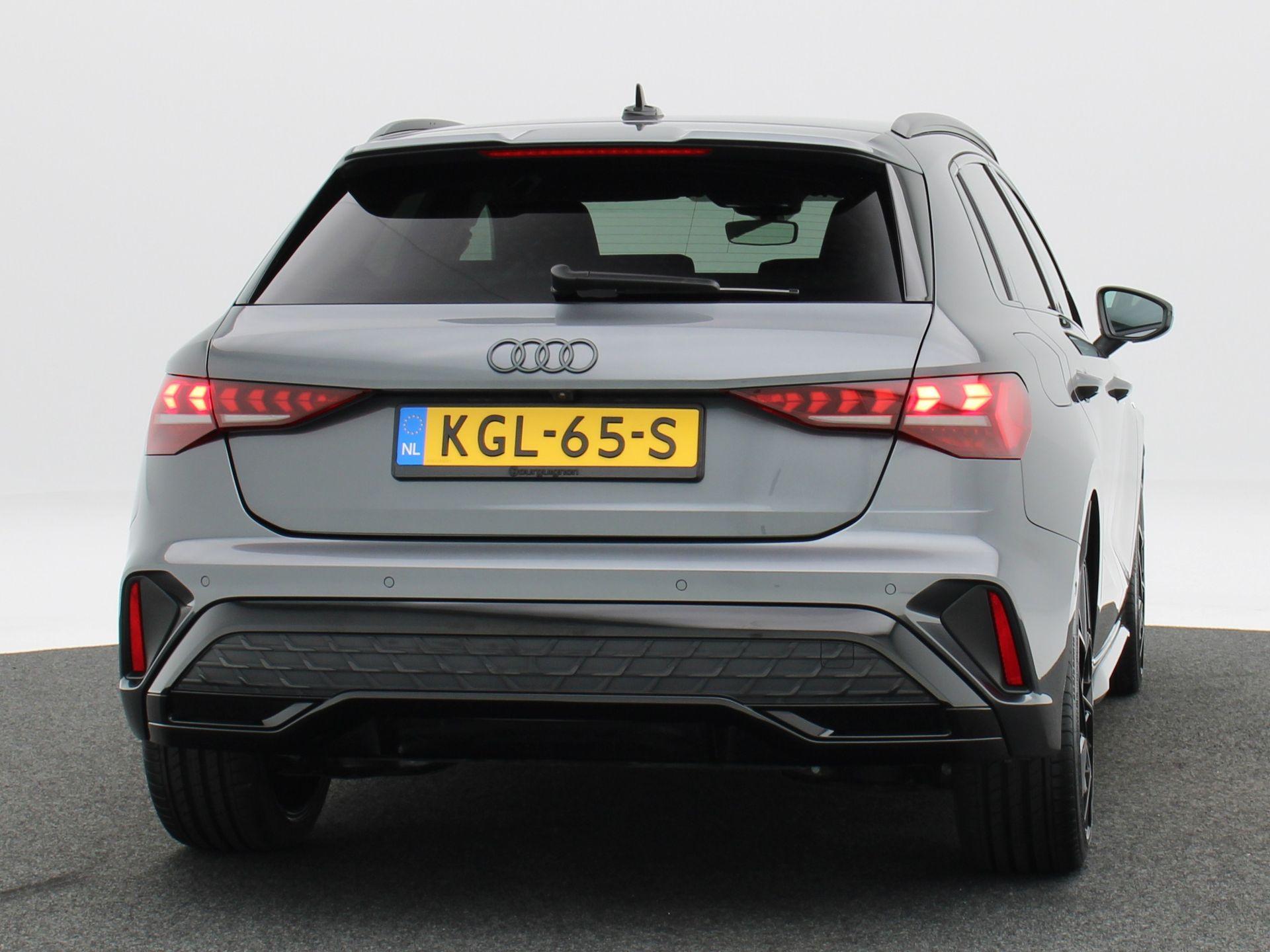 Audi A3 Sportback 45 TFSi e 272 Pk S-Line Competition - Afbeelding 5