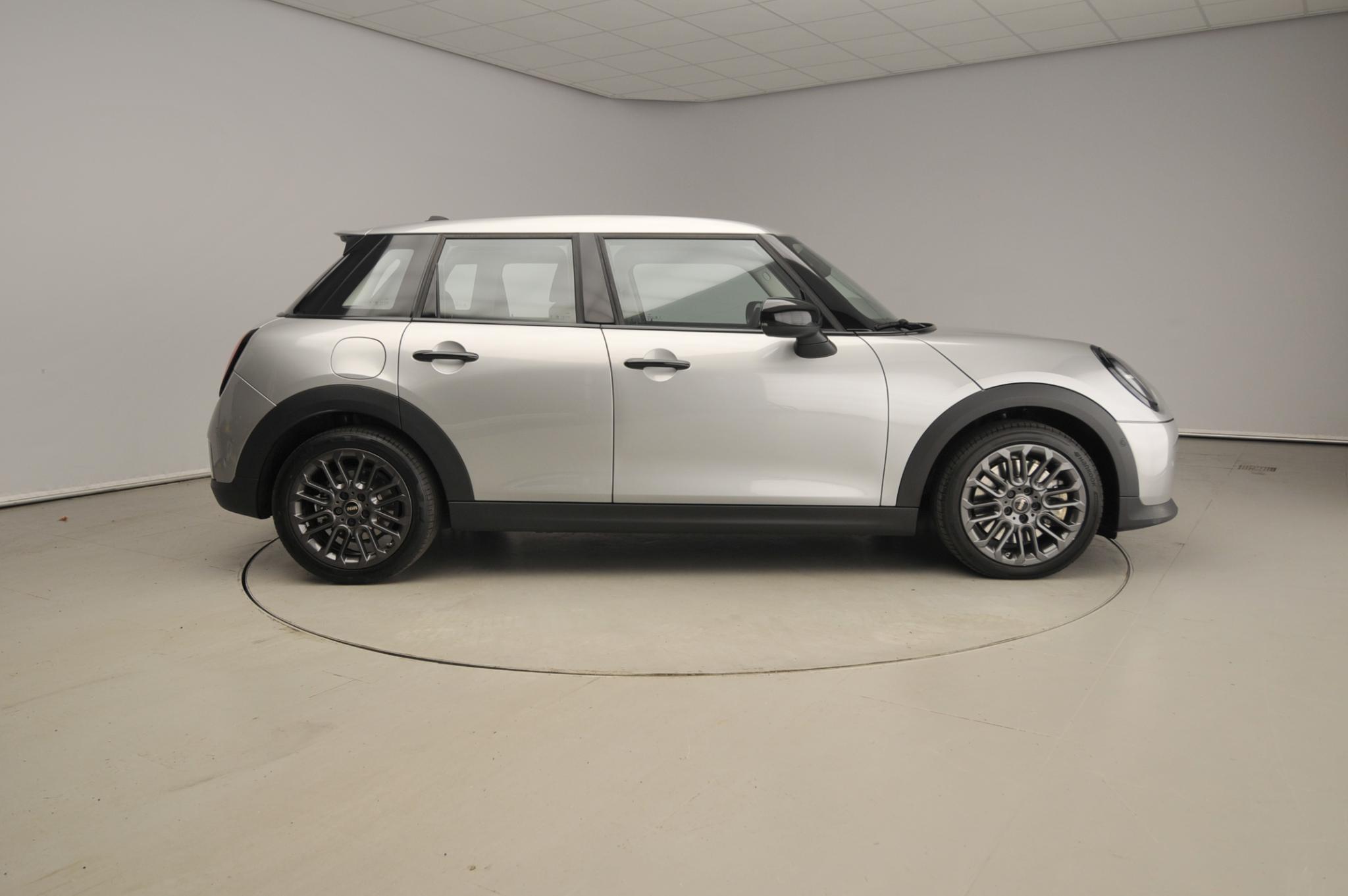 MINI Cooper 5-deurs S - Afbeelding 4