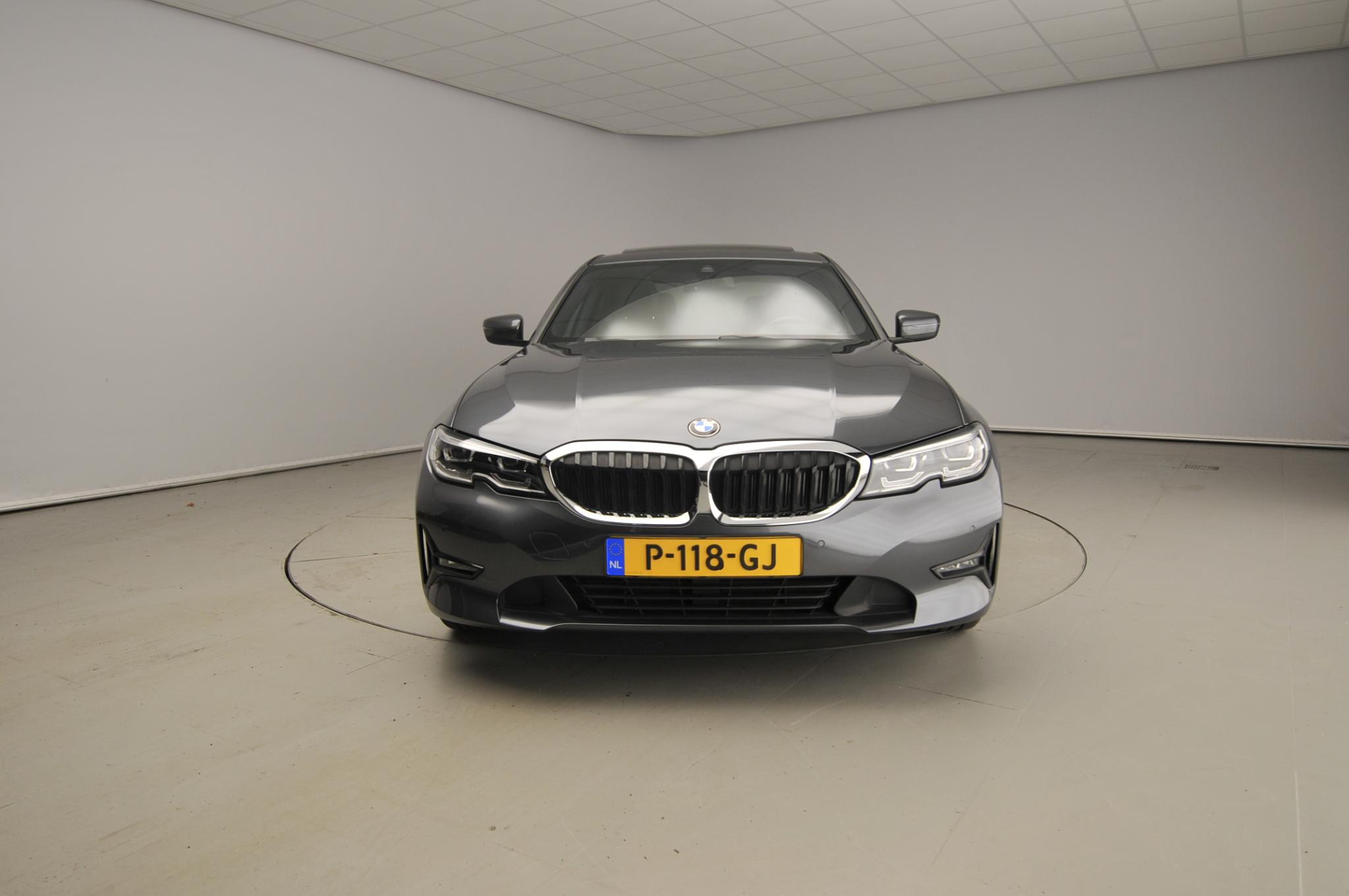 BMW 3 Serie Sedan 318i - Afbeelding 5