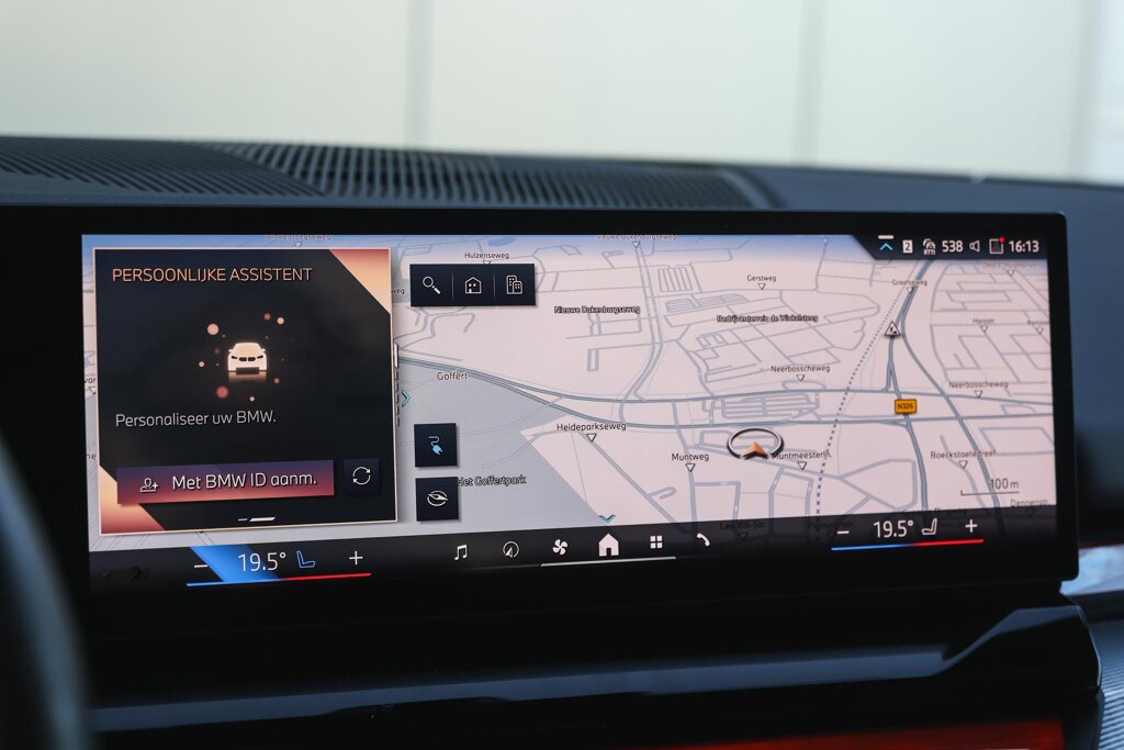BMW i5 20
