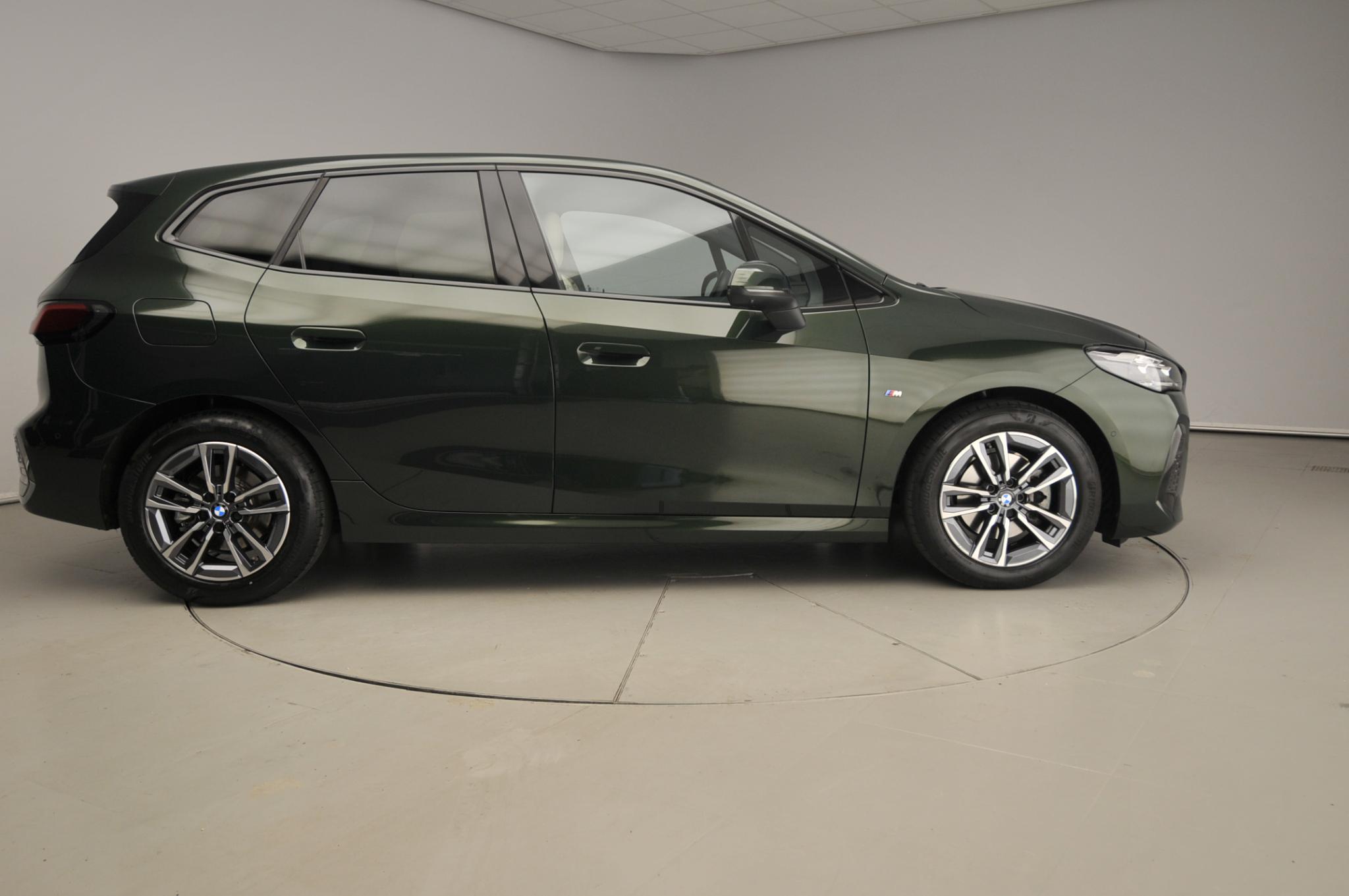 BMW 2 Serie Active Tourer 220i - Afbeelding 4