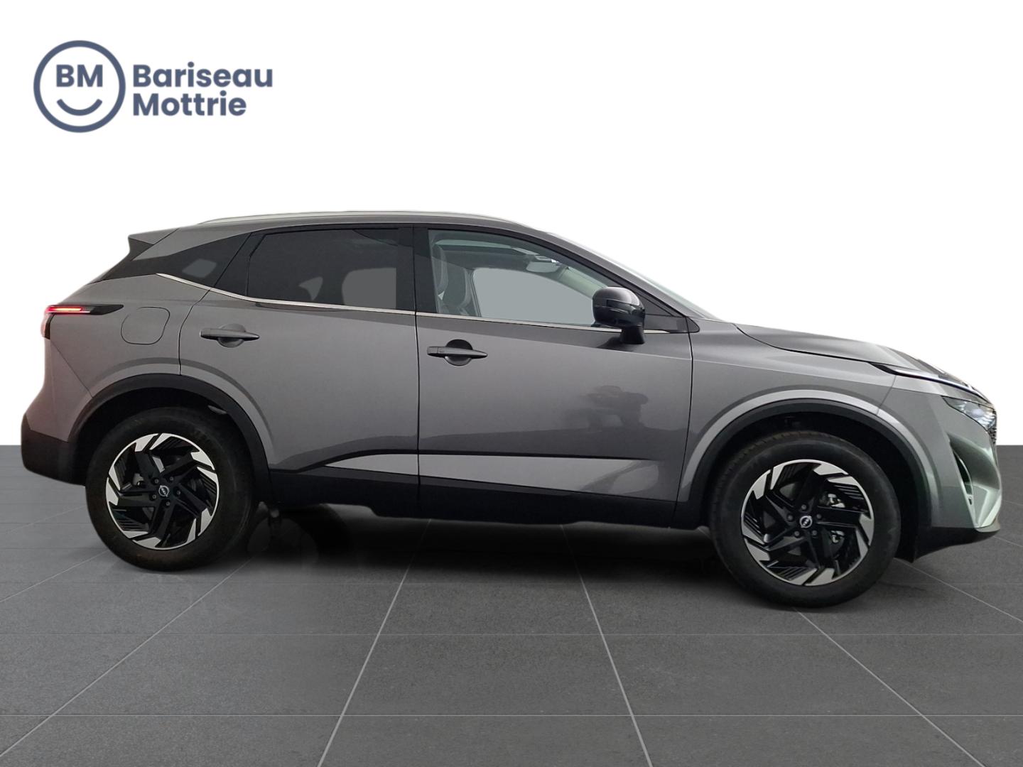 Nissan QASHQAI N-CONNECTA PLUS *PANO DAK*360°CAMERA SENSOREN*DAB*GOOGLE GPS*CARPLAY* - Image 3
