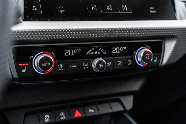 airco (automatisch) airco (automatisch)