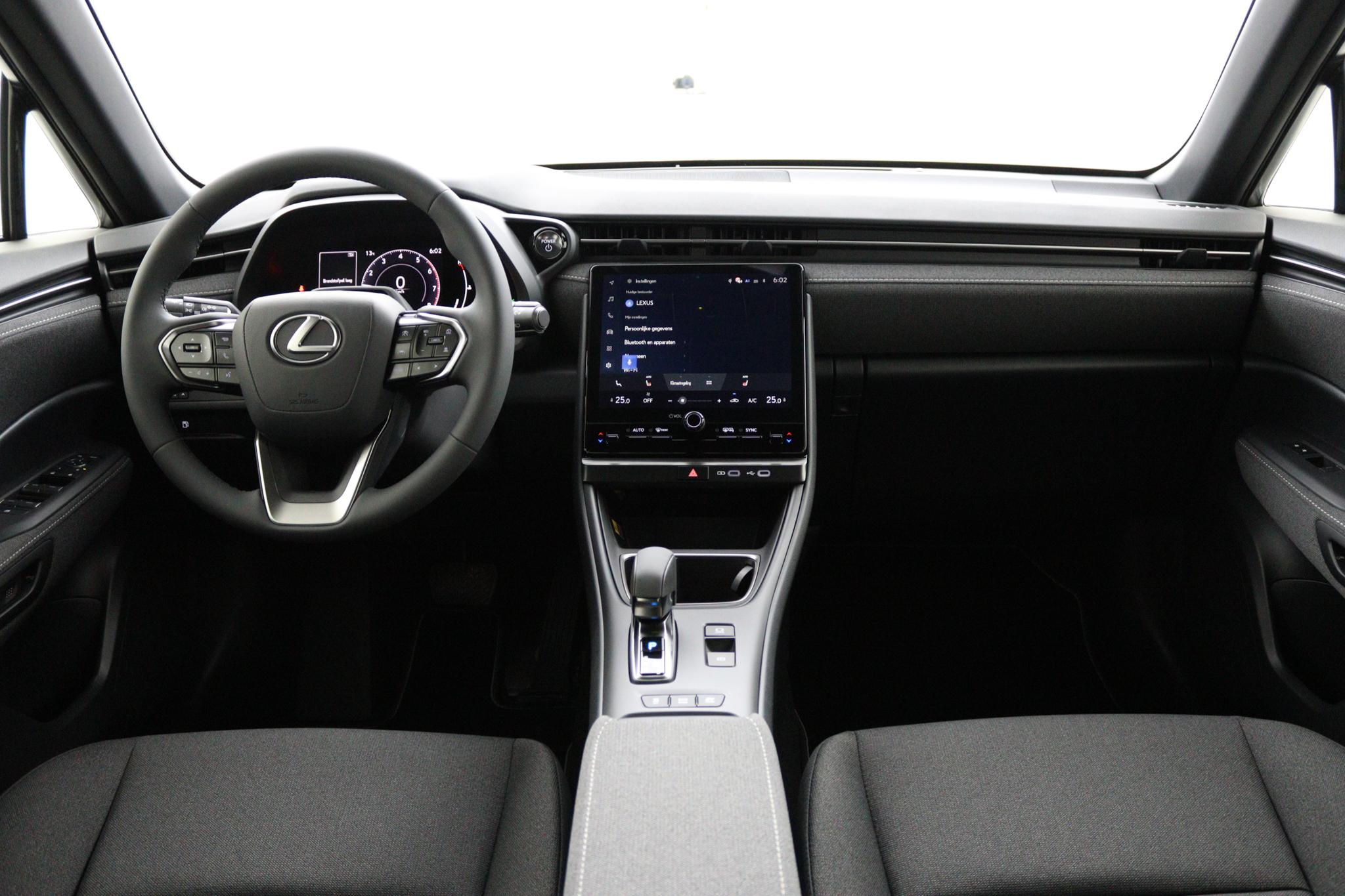 Lexus LBX 2WD - Afbeelding 4