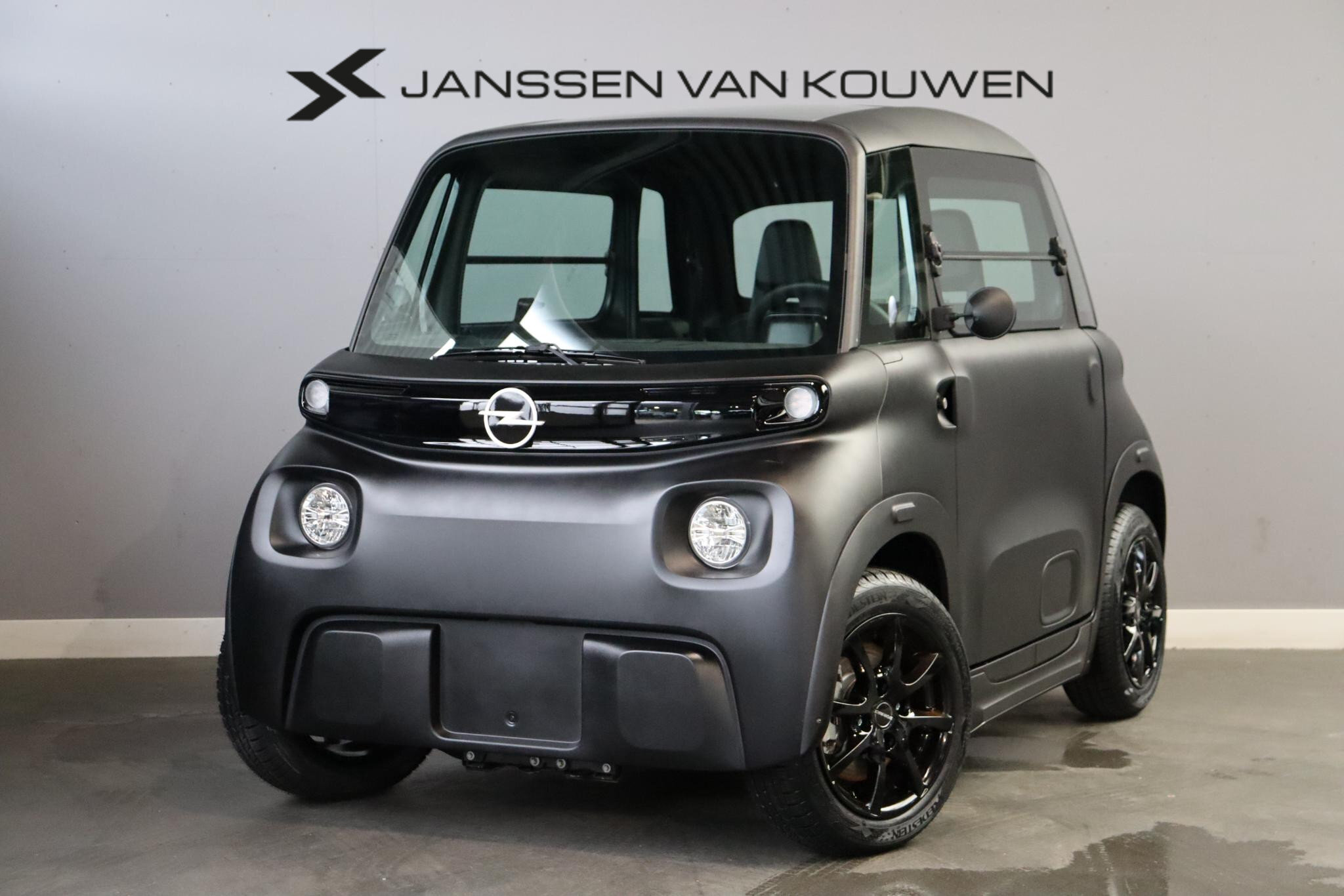 Opel Rocks-e Base