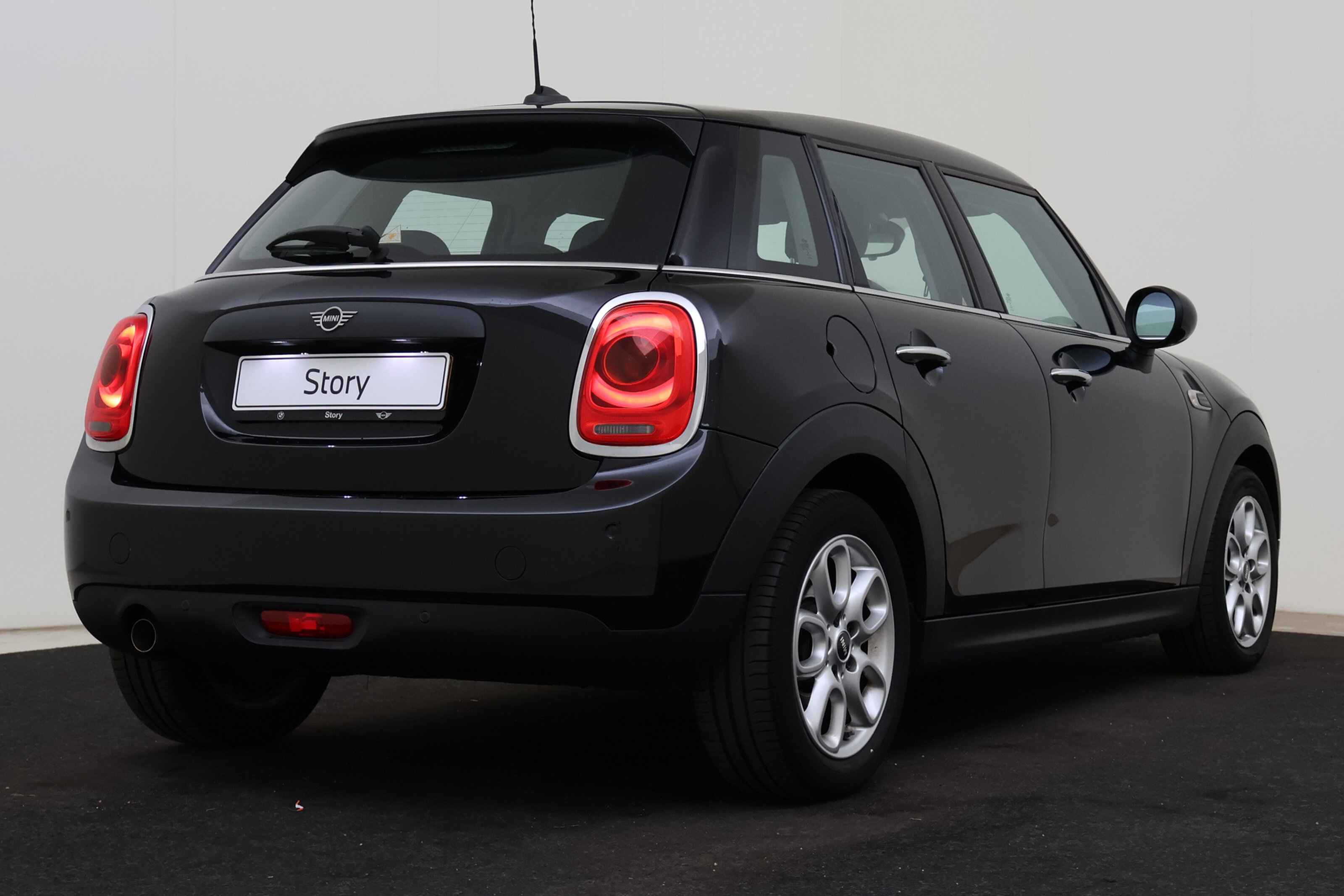 MINI One Hatchback Pepper