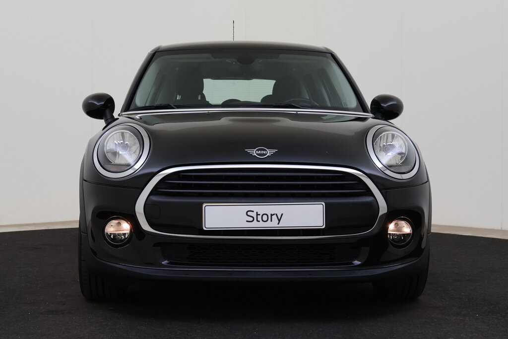MINI One 4