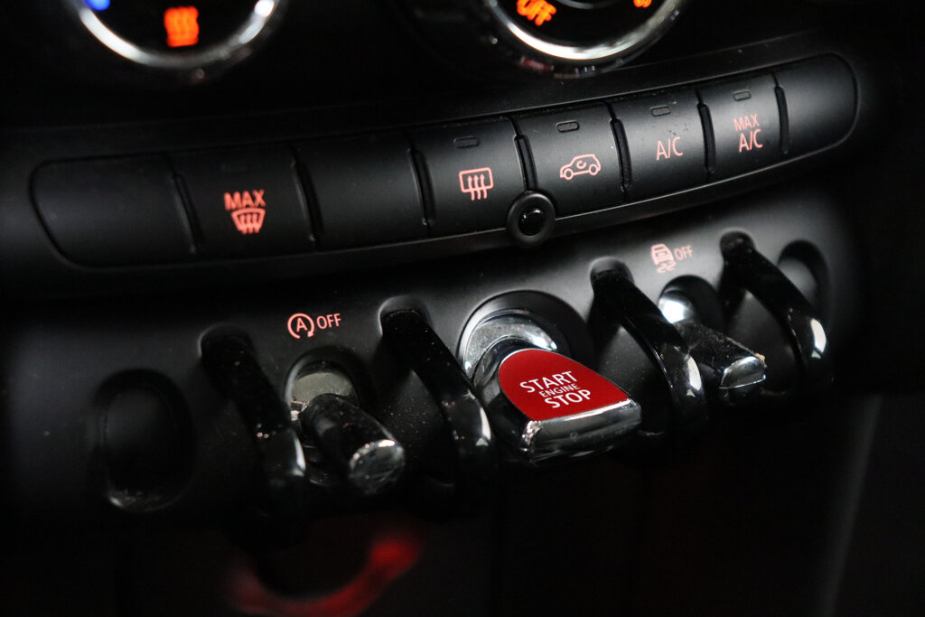 MINI One 30