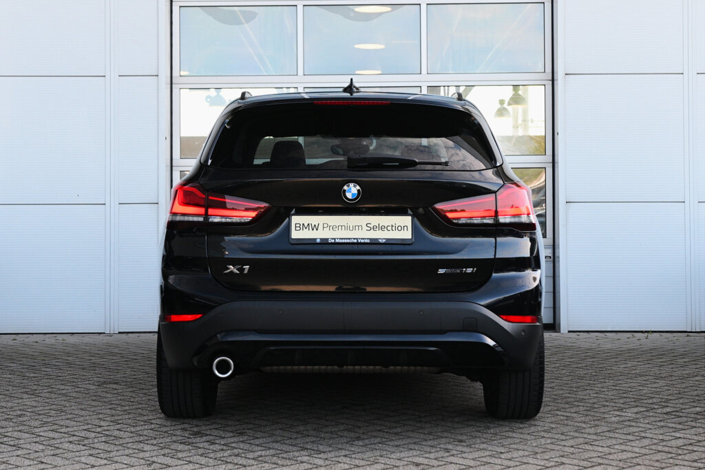 BMW X1 6