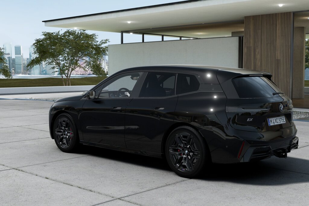 BMW iX 2