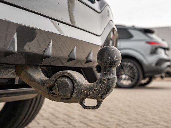 trekhaak uitklapbaar trekhaak uitklapbaar