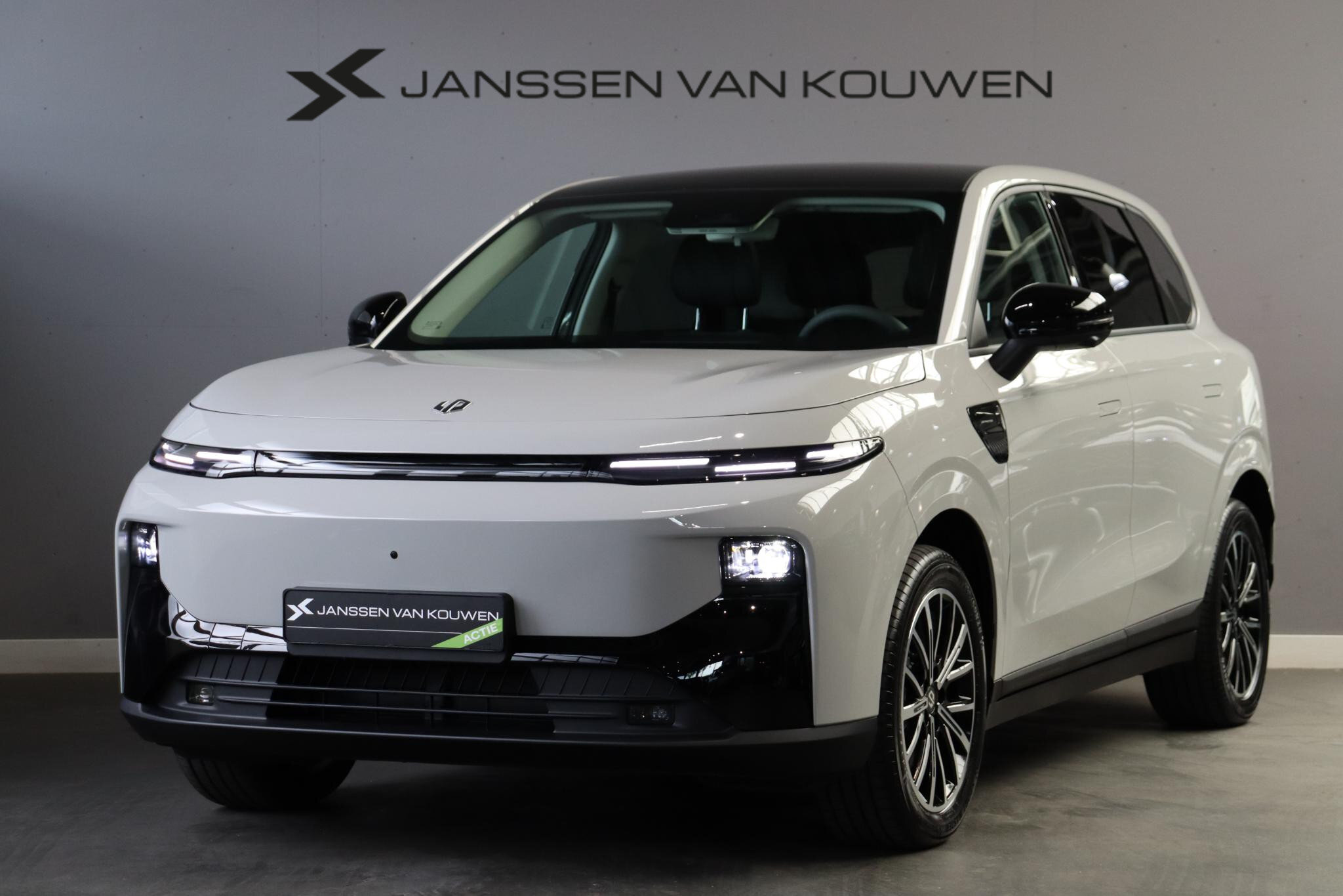 Leapmotor B10 Design ProMax 67.1 kWh