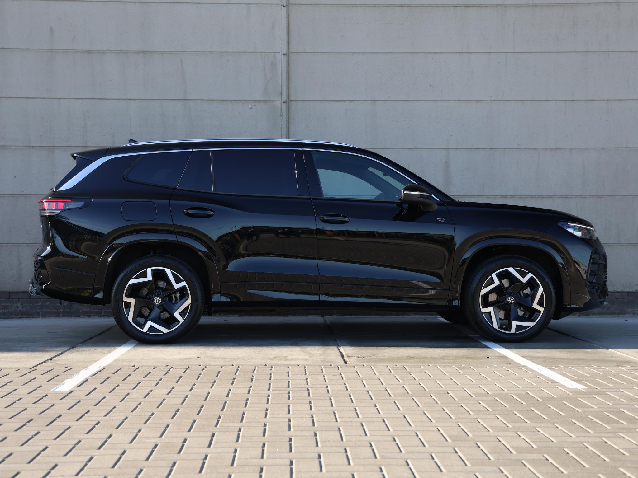 Volkswagen Tayron 1.5 eHybrid R-Line Edition - Afbeelding 2