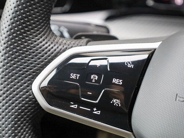cruise control adaptief met Stop&Go en stuurhulp cruise control adaptief met Stop&Go en stuurhulp