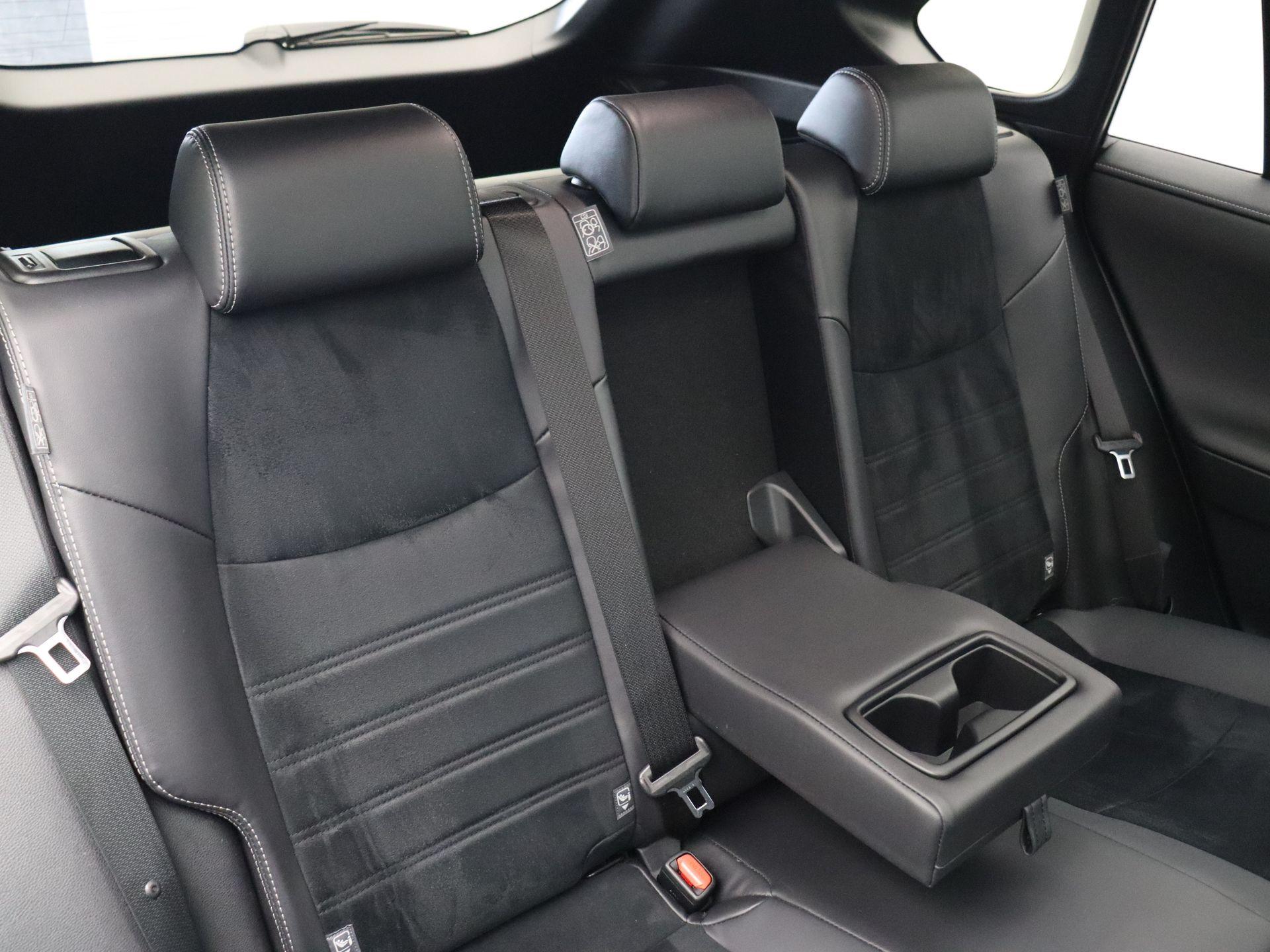 Toyota RAV4 2.5 Hybrid AWD GR SPORT - Afbeelding 10