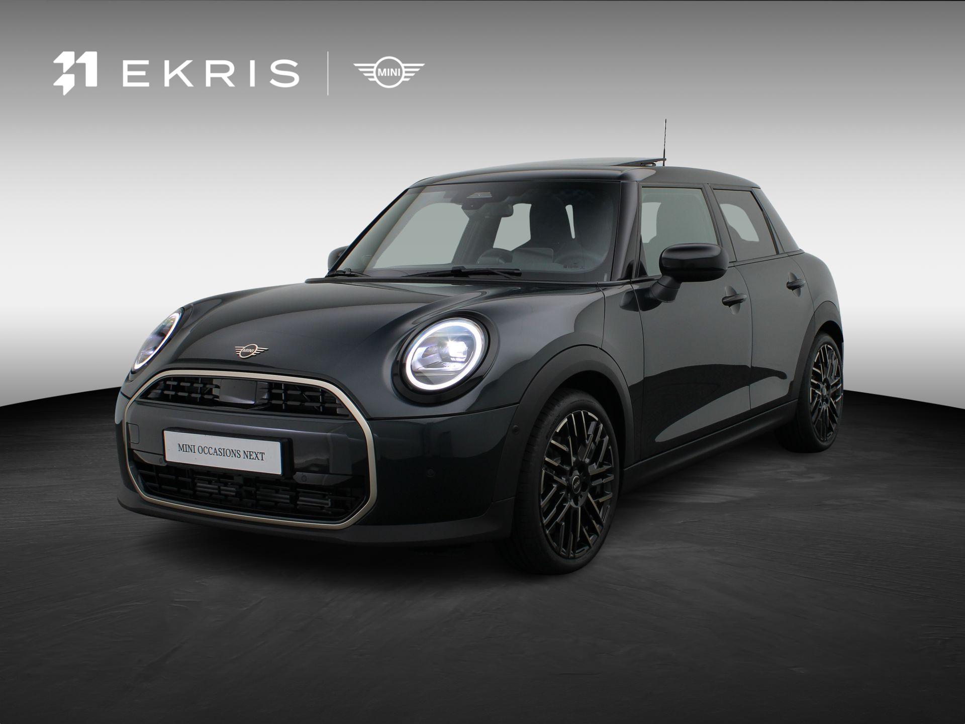 MINI Cooper 5 deurs Favoured