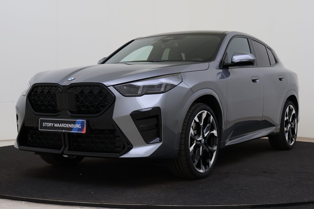 BMW X2 360
