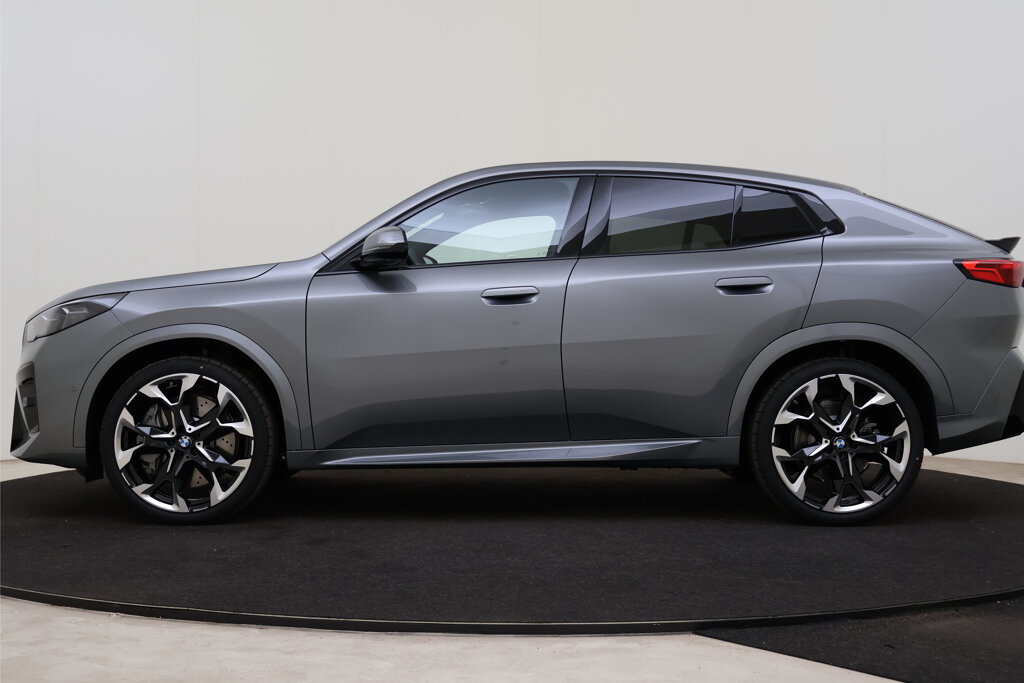 BMW X2 14