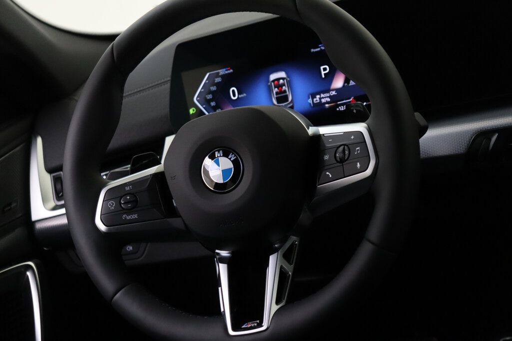 BMW X2 24