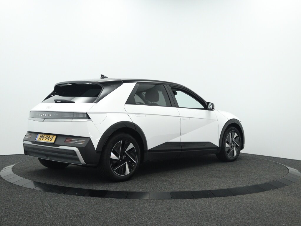Hyundai IONIQ 5 Connect Limited 84 kWh | Navigatie | Camera | - Afbeelding 2