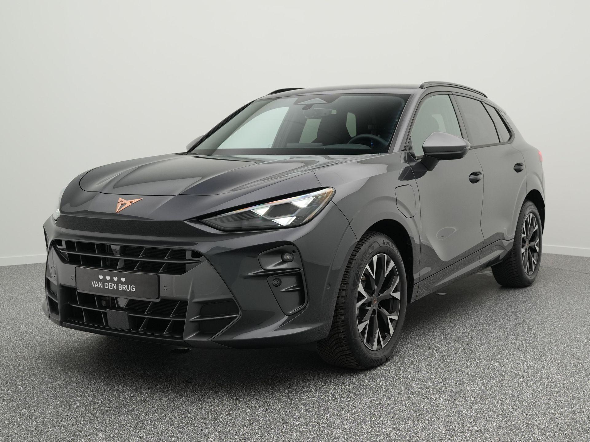CUPRA Terramar 1.5 TSI e-Hybrid Business
