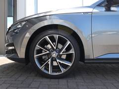 Škoda Superb Combi 1.4 TSI 218 pk iV DSG Sportline Business - Afbeelding 2