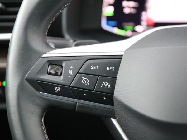 cruise control adaptief en stuurhulp cruise control adaptief en stuurhulp
