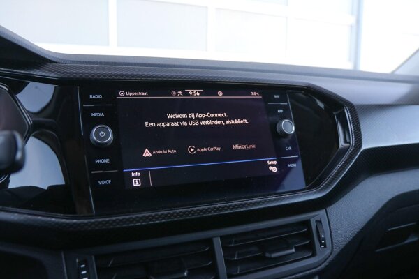 Apple Carplay/Android Auto