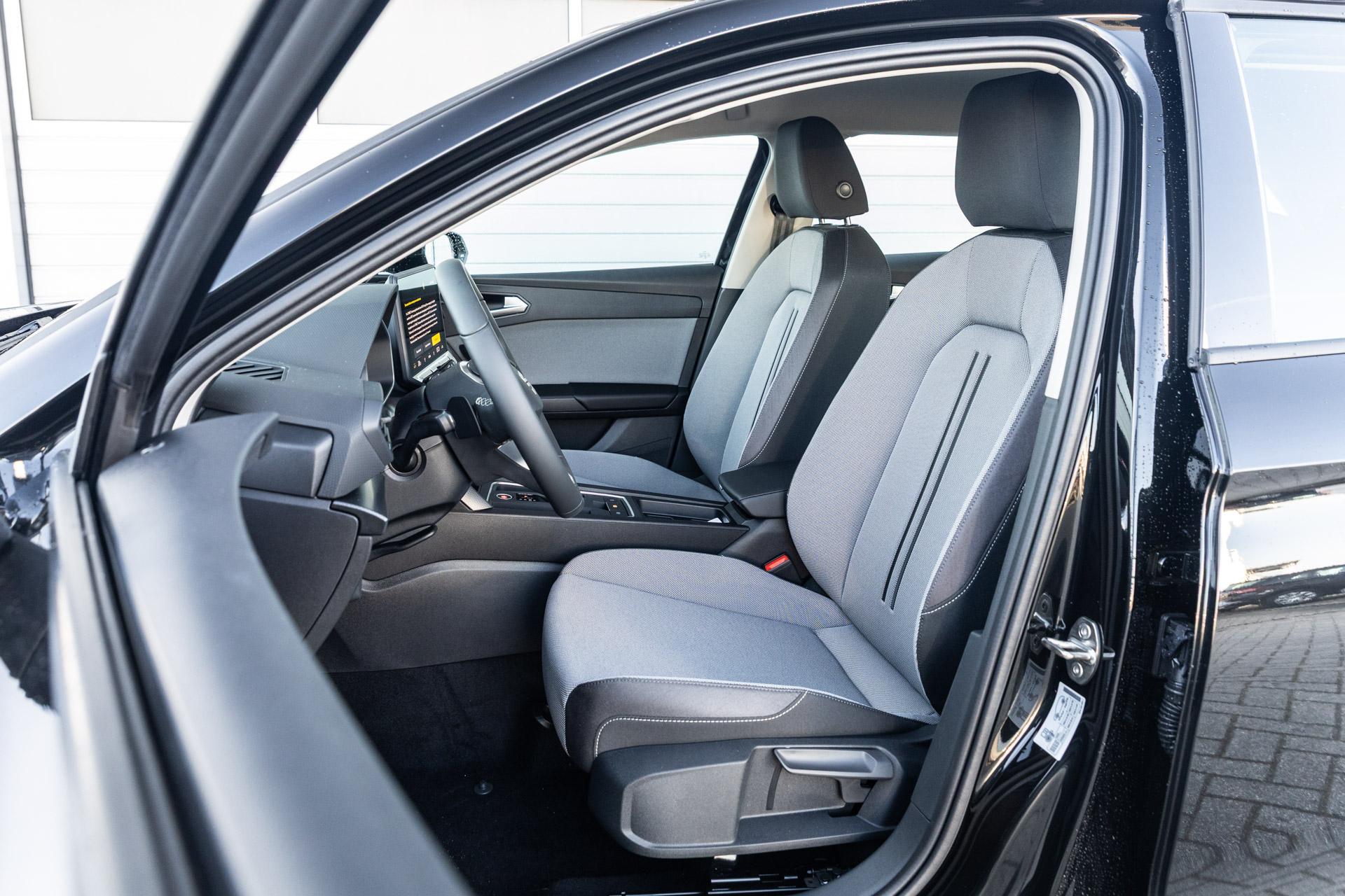 SEAT León