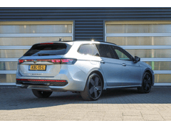 Volkswagen Passat Variant 1.5 eHybrid 272pk DSG R-Line Edition - Afbeelding 2